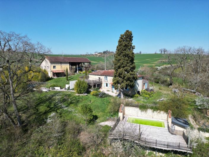 Image No.1-9 Bed House for sale