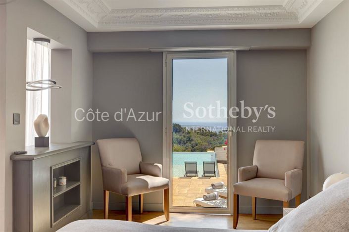 Image No.11-6 Bed Property for sale