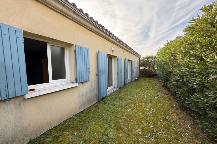 Image No.1-3 Bed House for sale