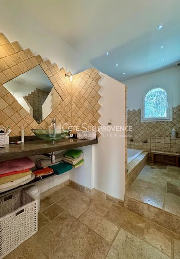 Image No.24-Maison à vendre à Venasque