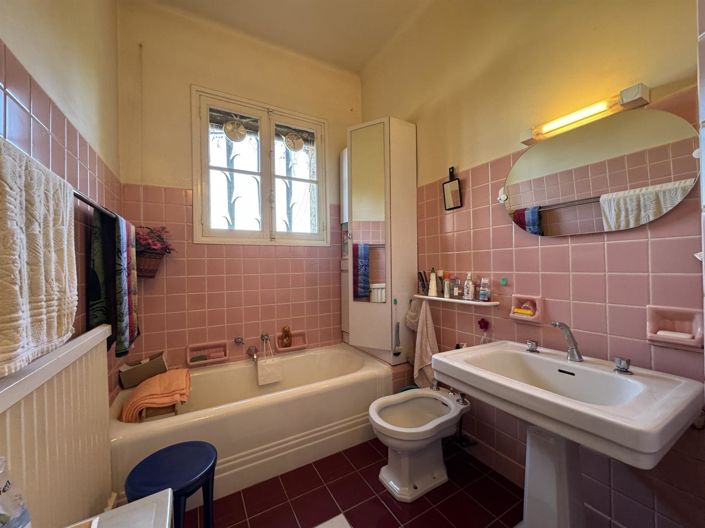 Image No.15-4 Bed House for sale