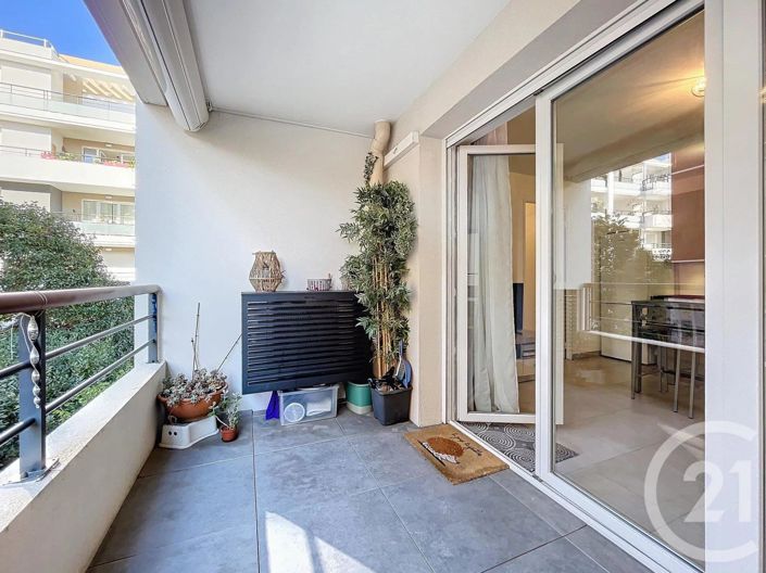 Image No.1-Appartement de 1 chambre à vendre à Cannes-la-Bocca