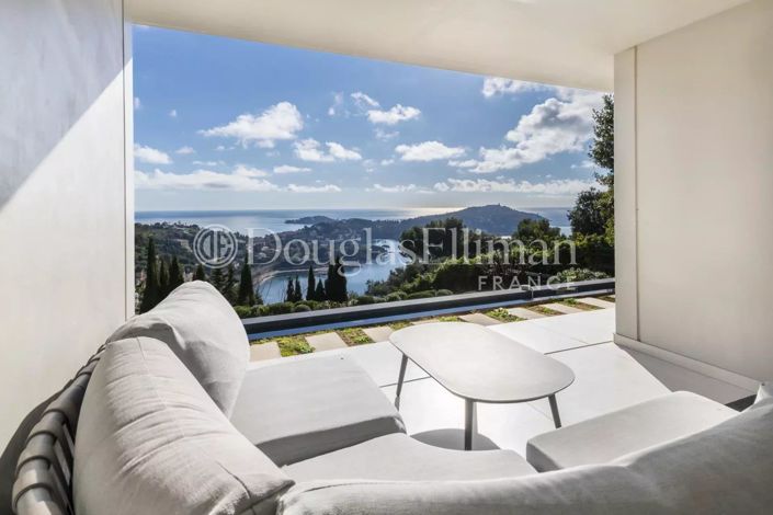 Image No.13-6 Bed House for sale