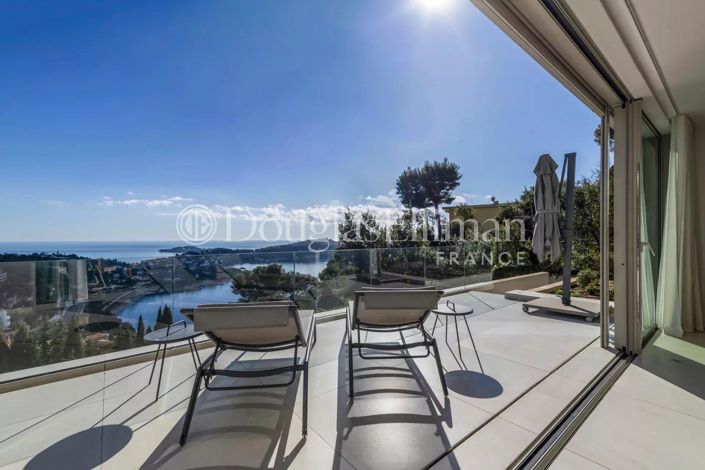 Image No.4-6 Bed House for sale