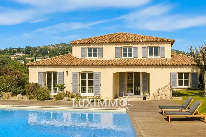 Image No.1-5 Bed House for sale