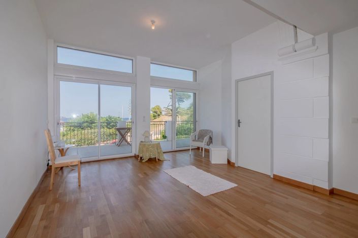 Image No.1-Appartement de 1 chambre à vendre à Var