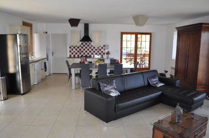 Image No.4-3 Bed House for sale