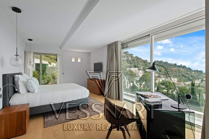 Image No.10-5 Bed House for sale