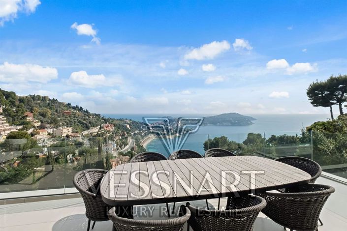 Image No.2-5 Bed House for sale