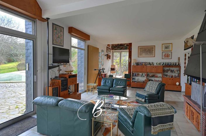 Image No.9-3 Bed House for sale