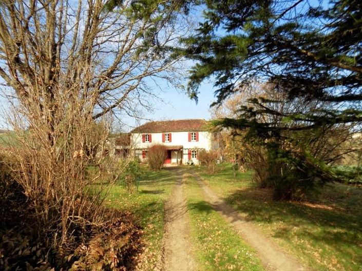 Image No.1-2 Bed House for sale