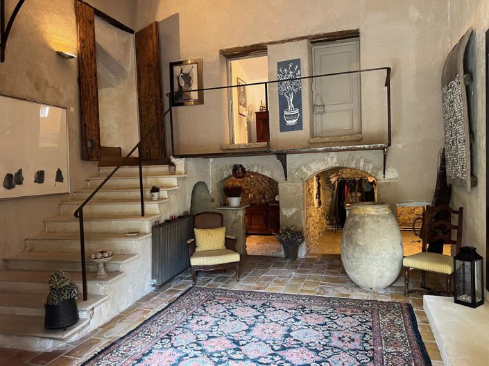 Image No.11-6 Bed House for sale