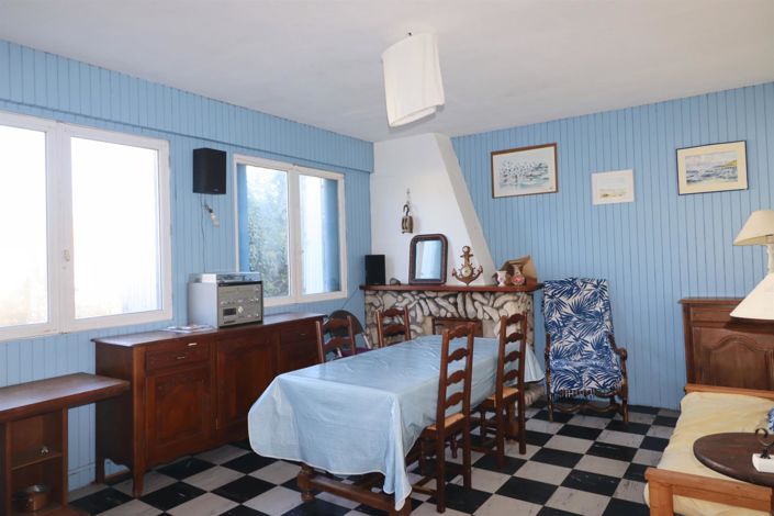 Image No.2-4 Bed House for sale