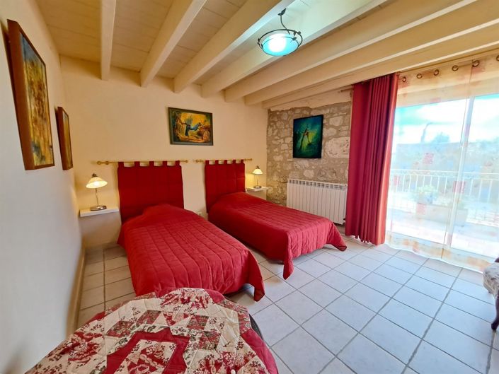 Image No.13-4 Bed House for sale