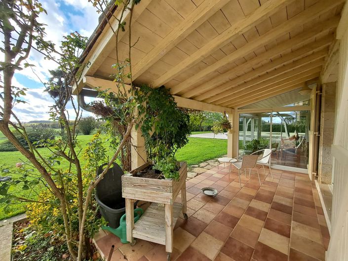 Image No.18-4 Bed House for sale