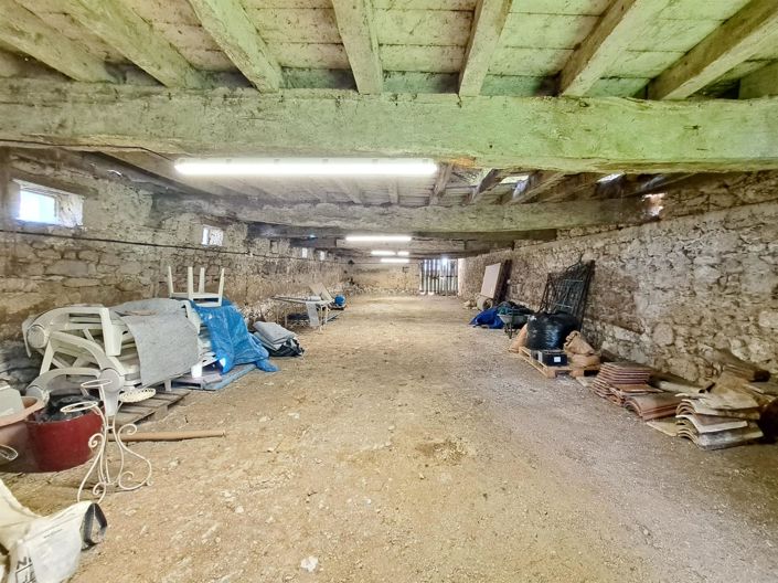 Image No.23-4 Bed House for sale