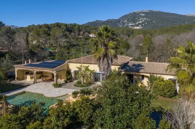 1 - Roquefort-les-Pins, House