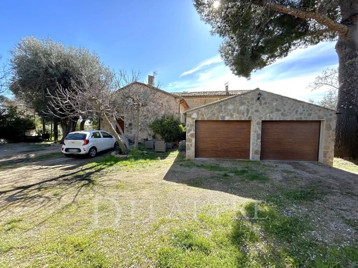Image No.1-3 Bed House for sale
