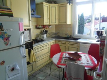 1 - Nîmes, Apartment