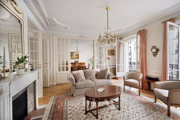Image No.1-3 Bed Apartment for sale