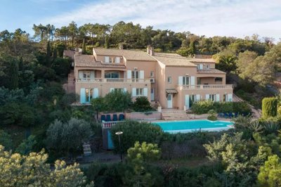 1 - Saint-Raphael, House