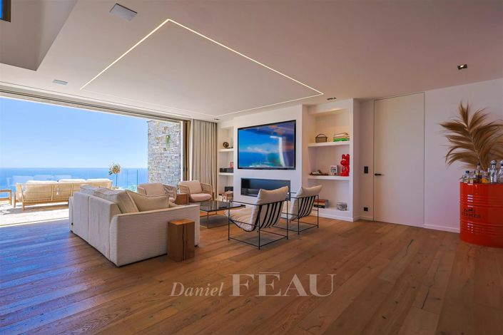 Image No.13-4 Bed House for sale