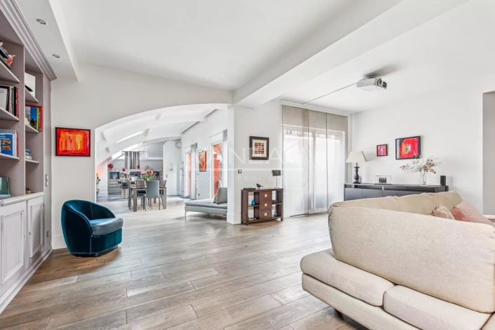 Image No.5-4 Bed Apartment for sale