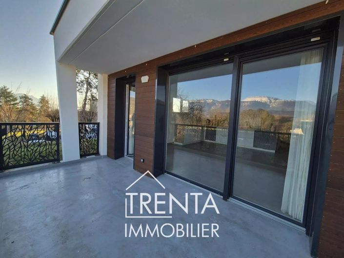 Image No.1-3 Bed Apartment for sale