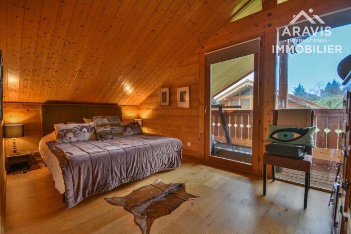 Image No.12-4 Bed House for sale