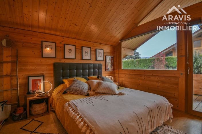 Image No.15-4 Bed House for sale