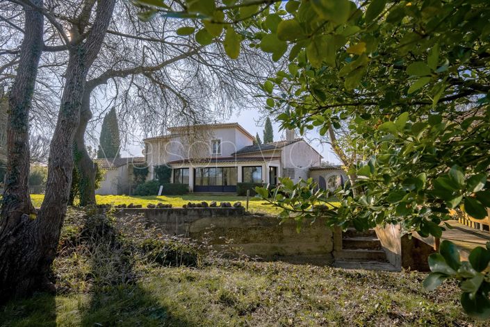 Image No.1-5 Bed House for sale