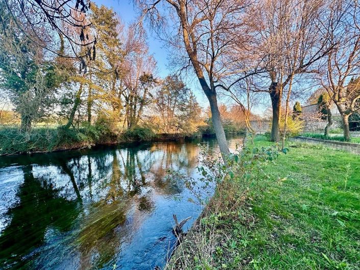 Image No.3-5 Bed House for sale