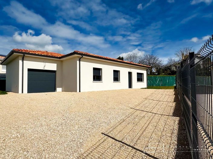 Image No.1-3 Bed House for sale