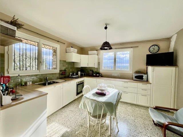 Image No.4-Maison de 5 chambres à vendre à Vaucluse