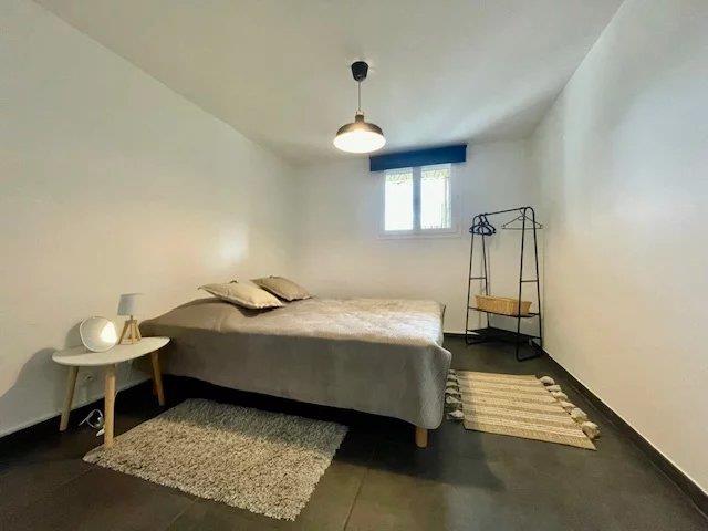 Image No.5-Maison de 5 chambres à vendre à Vaucluse