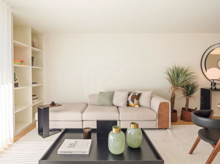 Image No.1-2 Bed Apartment for sale