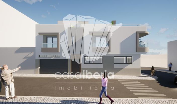 Image No.1-3 Bed House for sale