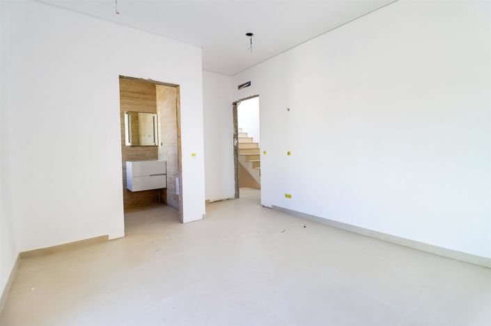 Image No.30-3 Bed House for sale