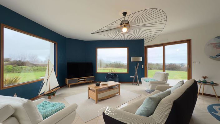 Image No.6-6 Bed House for sale