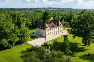 1 - Dax, House