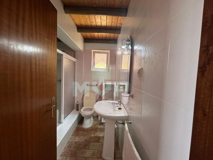 Image No.20-2 Bed House for sale