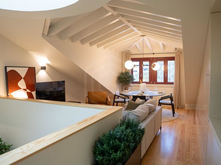 Image No.2-Appartement de 2 chambres à vendre à Porto