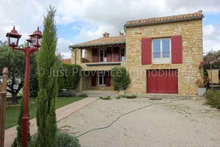Image No.1-4 Bed House for sale