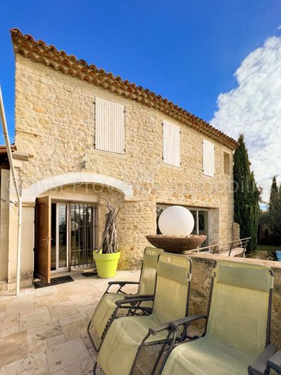Image No.1-3 Bed House for sale