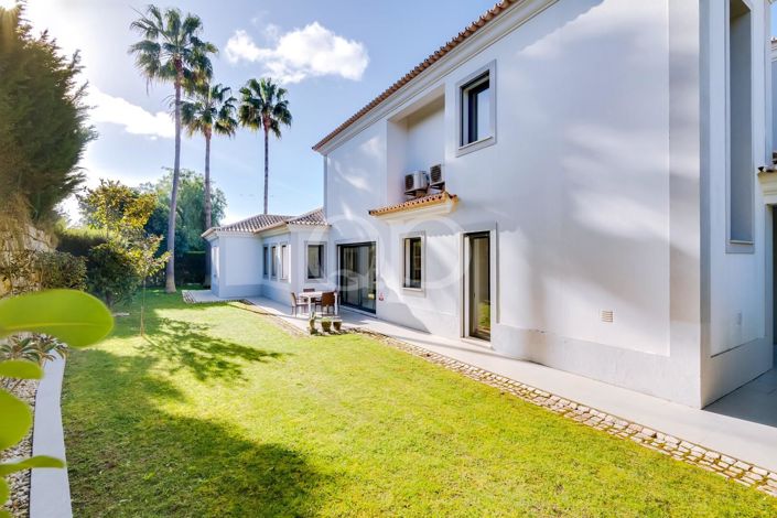 Image No.24-4 Bed House for sale