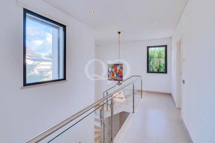 Image No.39-4 Bed House for sale