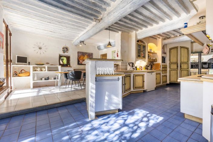 Image No.11-8 Bed House for sale