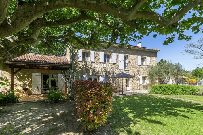 Image No.1-8 Bed House for sale