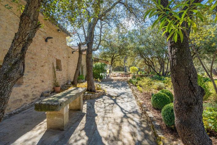 Image No.11-3 Bed House for sale