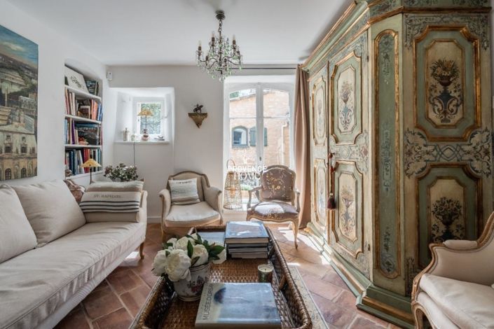 Image No.15-3 Bed House for sale